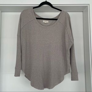 EUC TNA alder waffle shirt size small